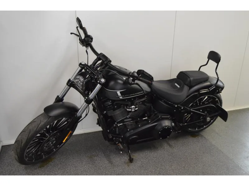 HARLEY-DAVIDSON BREAKOUT 2023