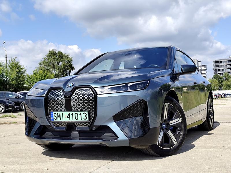 BMW IX 2023