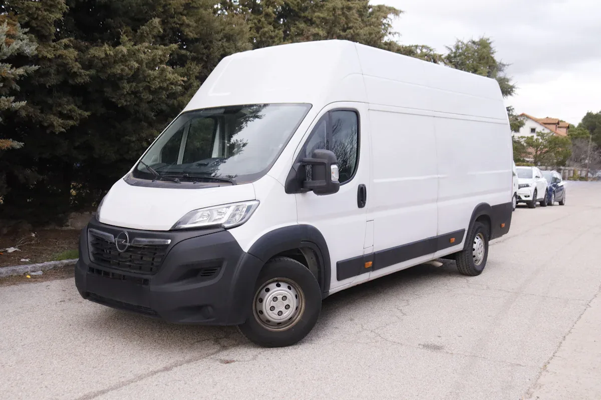 Opel Movano 2.2 HDI L4H3 165CV 3P VENTA SOLO PROFESIONALES # IVA DEDUCIBLE, NAVY