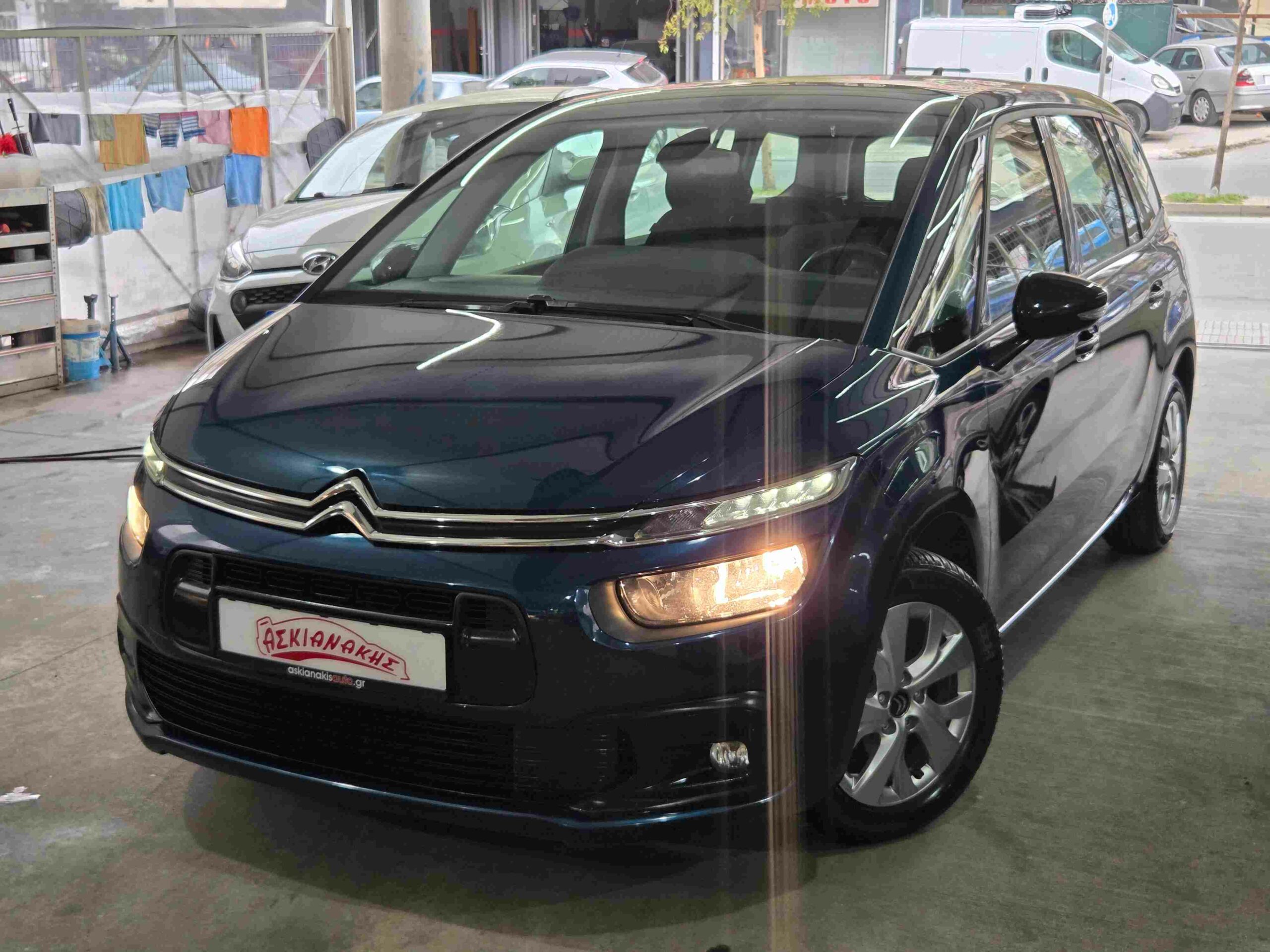 Citroen '21 - 1.5 Diesel 131hp - Parktronic - Start/Stop