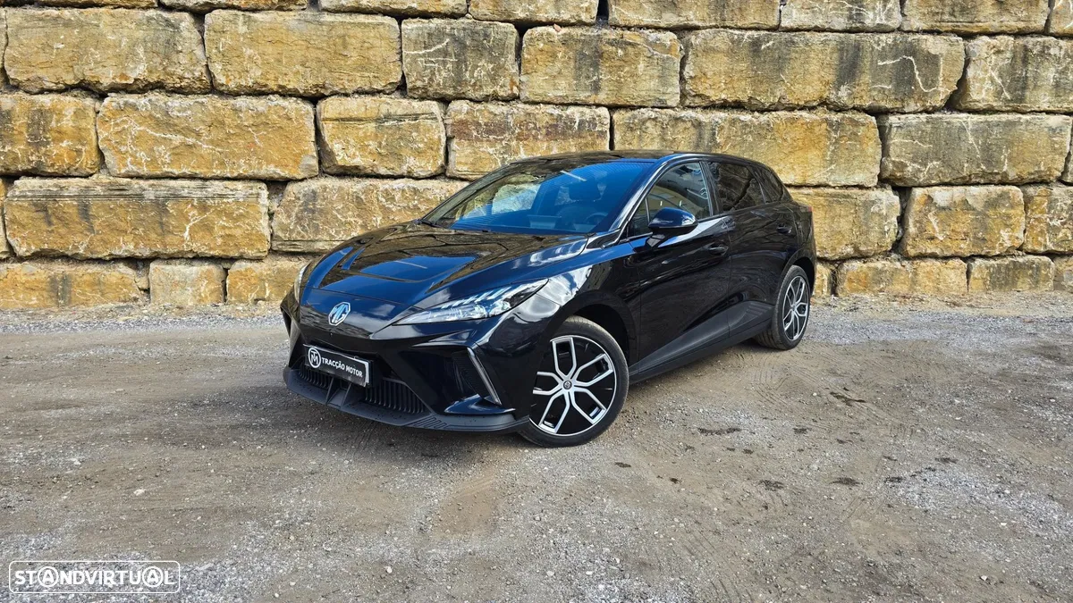 MG MG4 64 kWh Luxury