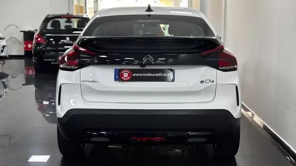 Citroën e-C4 2023 E C4 136 Feel Pack