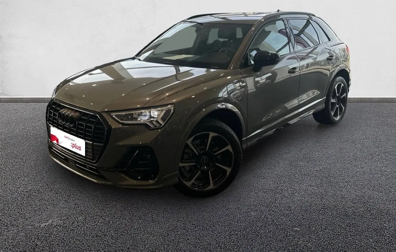 AUDI Q3 45 TFSIe 245 ch S tronic 6 S line